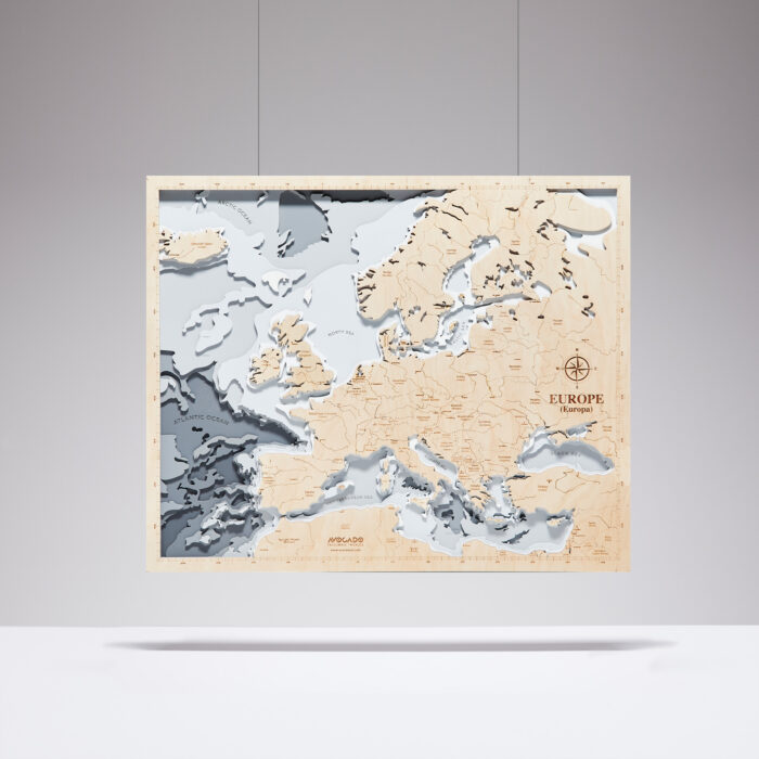 Europa (średnia) - Drewniana Mapa (szara)