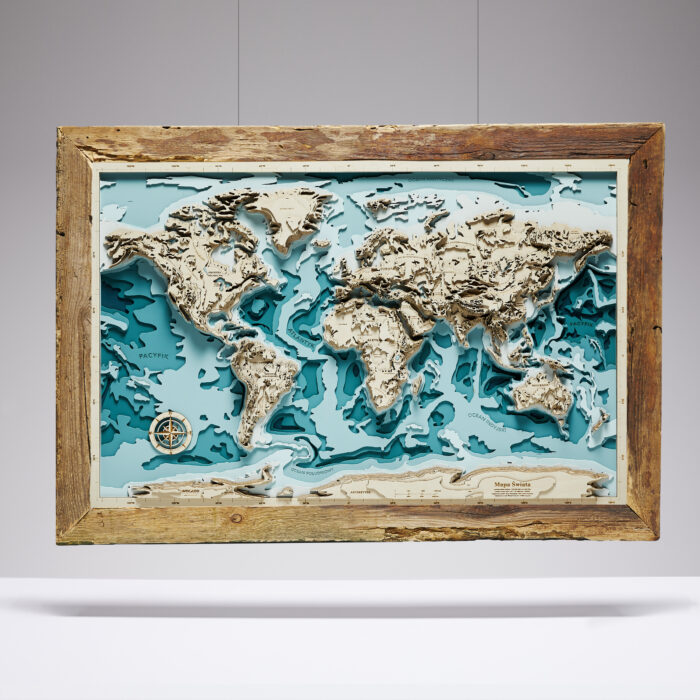 Świat Gór i Oceanów XL - Drewniana Mapa w ramie (turkus)